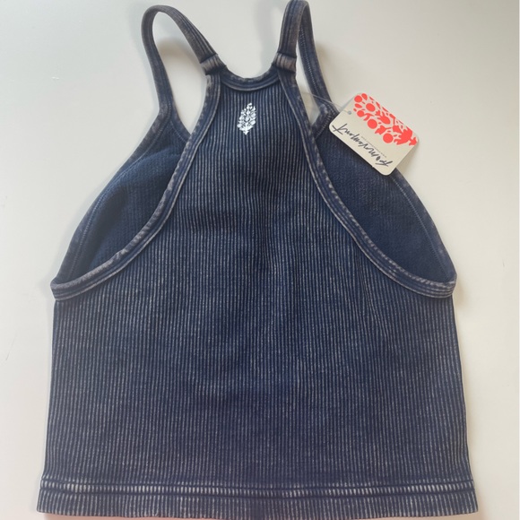 Free People Happiness Runs Crop Tank Perfect for yoga or Pilate - Picture 2 of 7